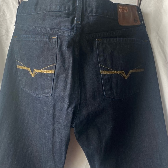 Size 36x32 Guess Premium Lincoln Straight Cut Jeans. Never Worn Like New - Picture 12 of 15